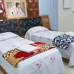 Gold Star Hotel